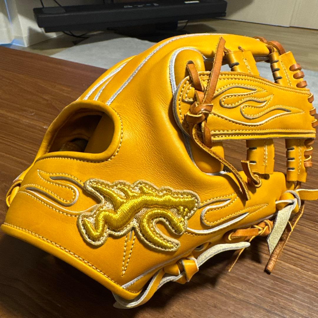 RYU イエロー 硬式グローブ あの超一流選手も使用！高品質「RYU」の硬式内野用グローブが入荷